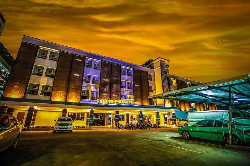 Rayong President Hotel Exterior photo