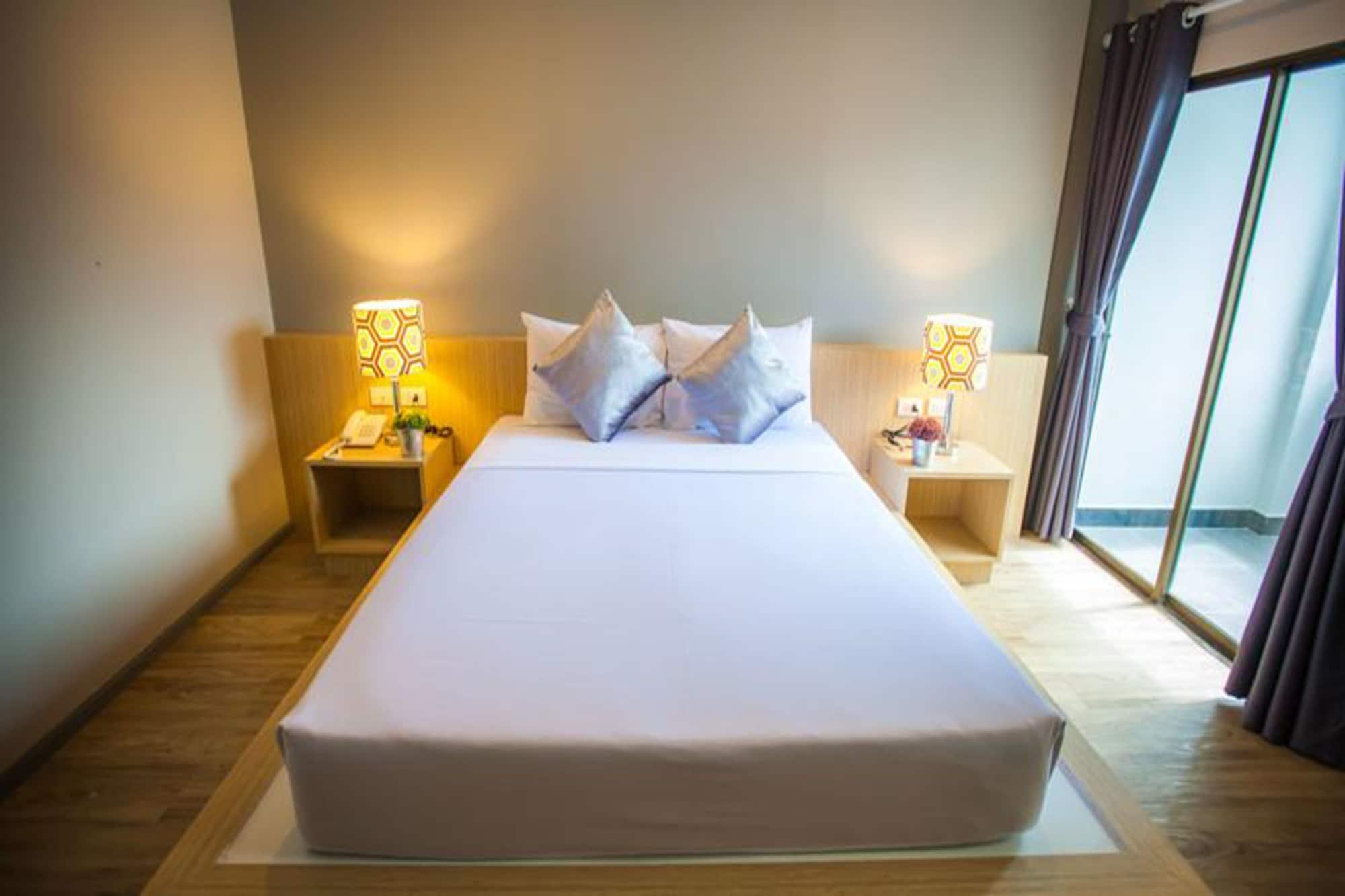 Rayong President Hotel Exterior photo