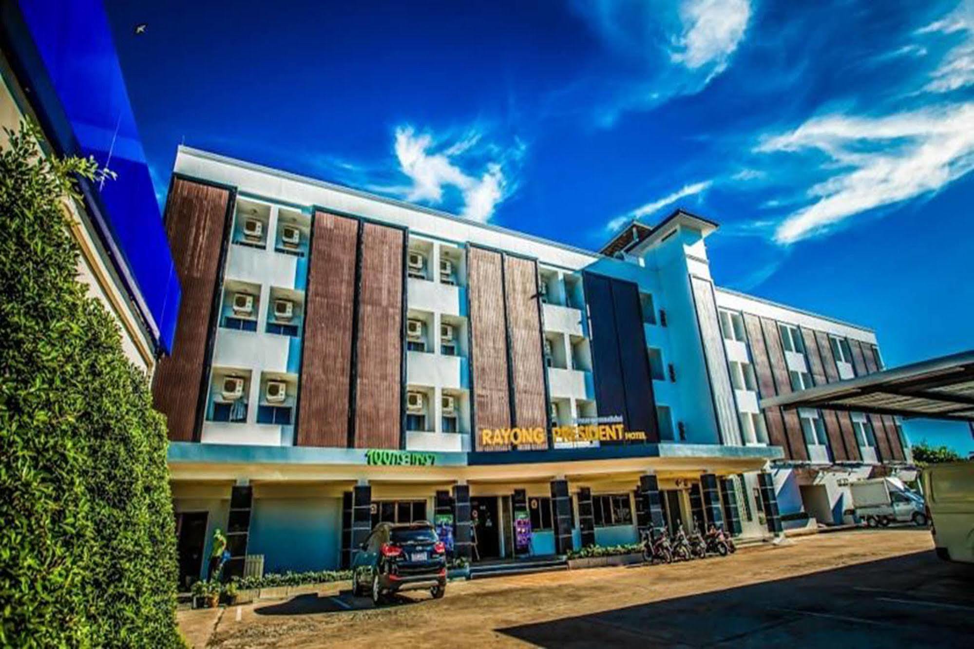 Rayong President Hotel Exterior photo