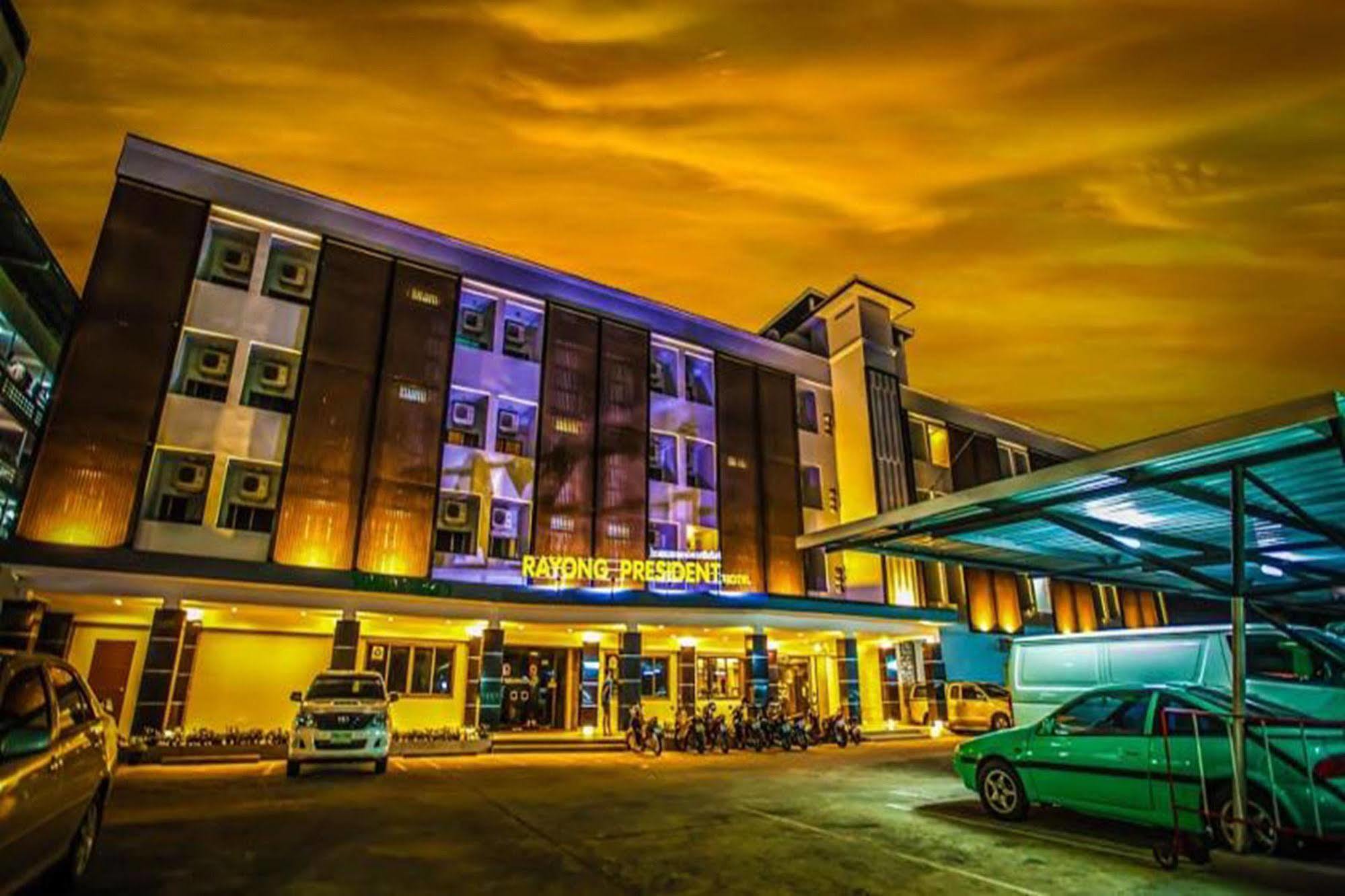 Rayong President Hotel Exterior photo
